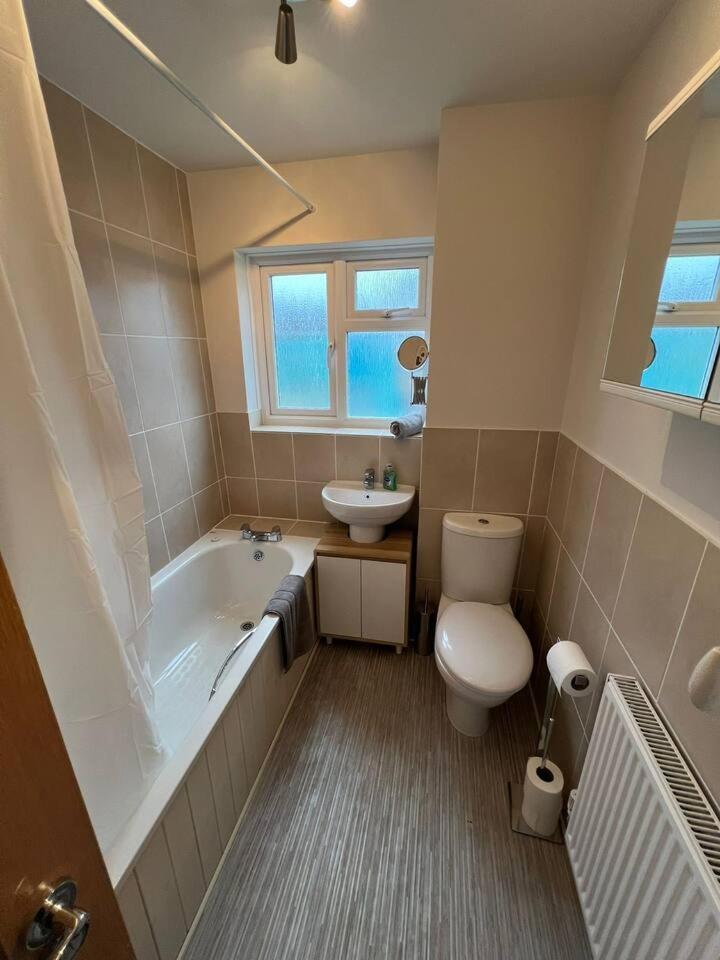 Spacious Sea View 2 Bedroom Sleeps 6-Free Parking Борнмът Екстериор снимка